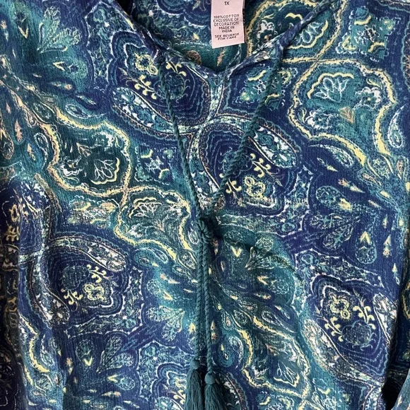 Ladies Tunic - Picture 3 of 5